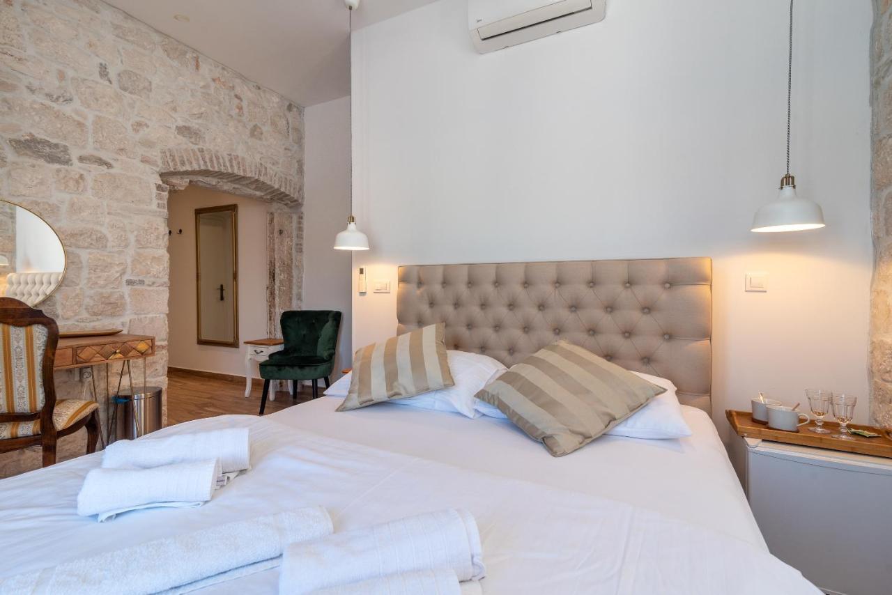 Residence Providenca Trogir Buitenkant foto