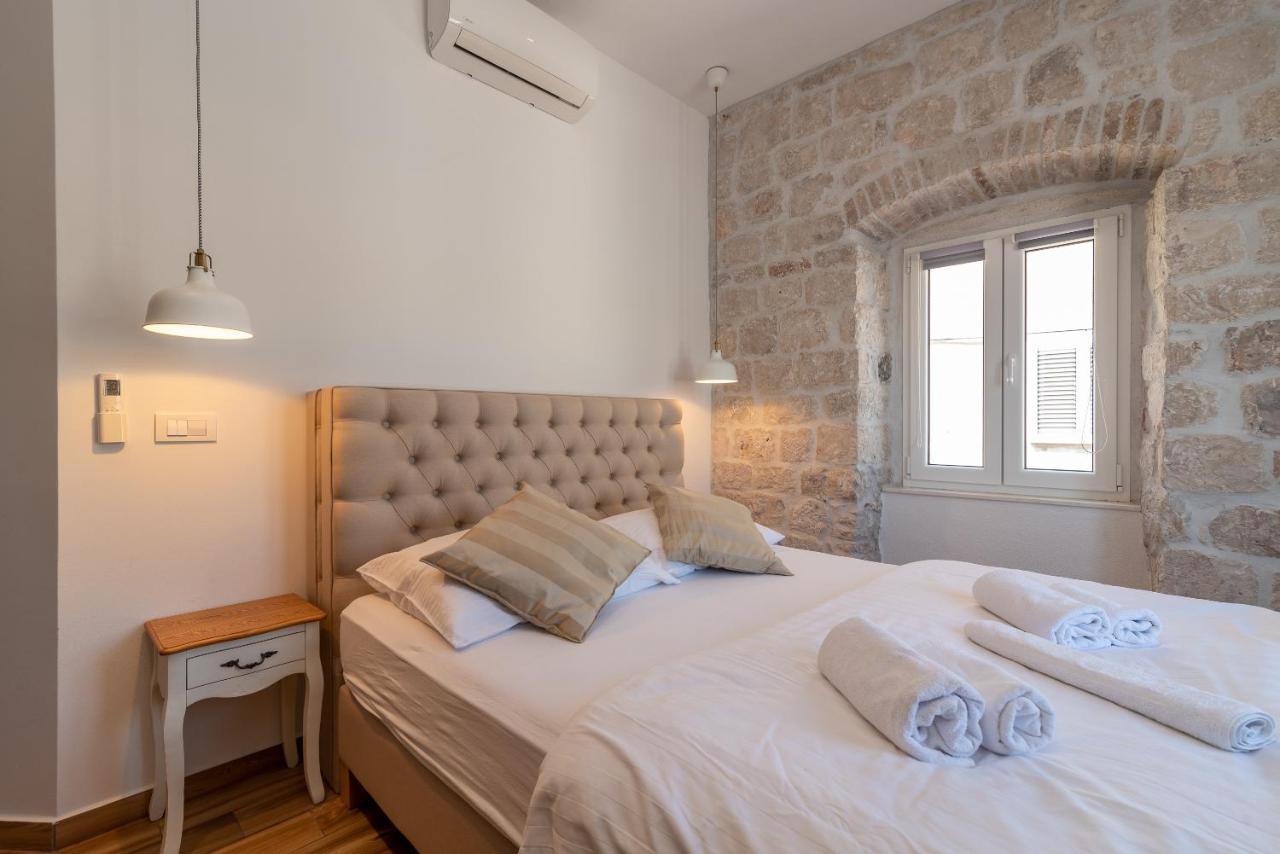 Residence Providenca Trogir Buitenkant foto