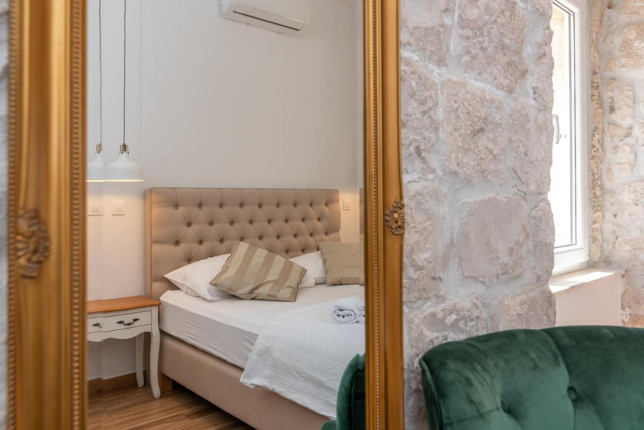Residence Providenca Trogir Buitenkant foto
