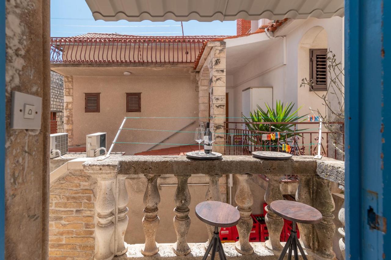 Residence Providenca Trogir Buitenkant foto