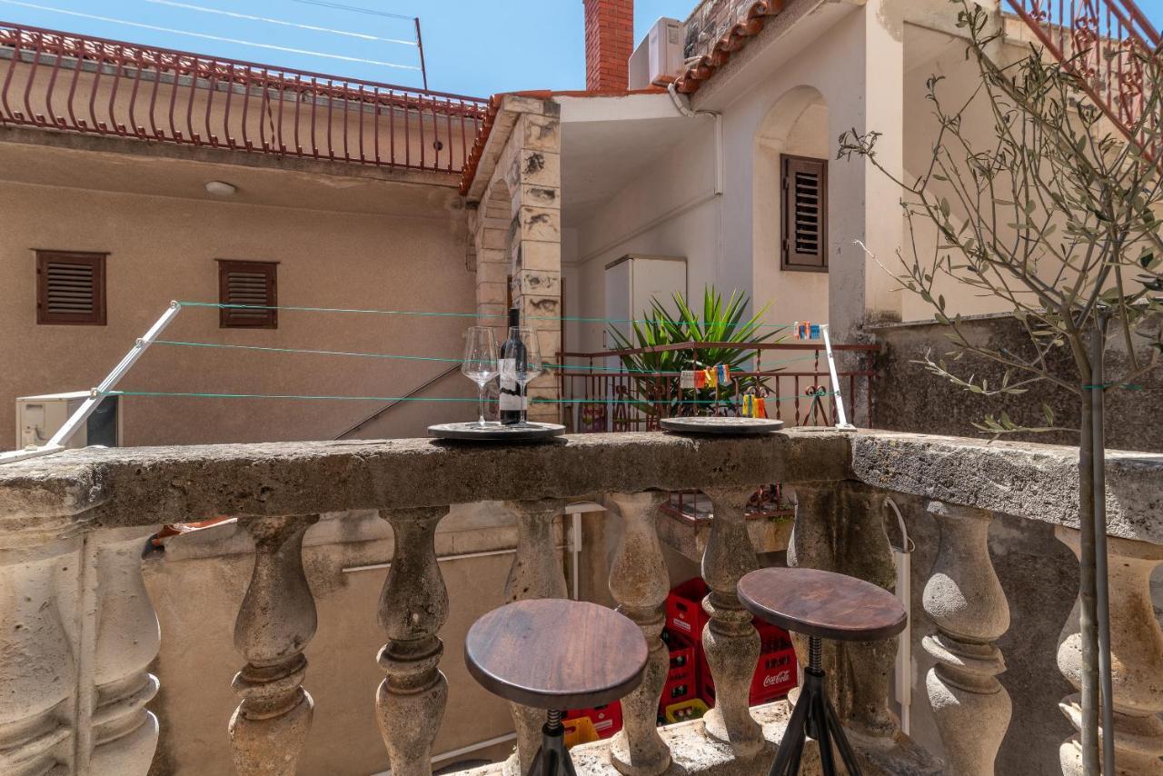Residence Providenca Trogir Buitenkant foto